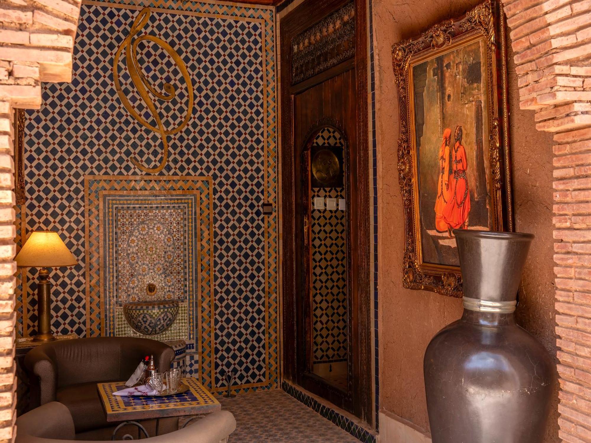 Riad Clé De Sol El Jem'a Ghemat Exterior foto